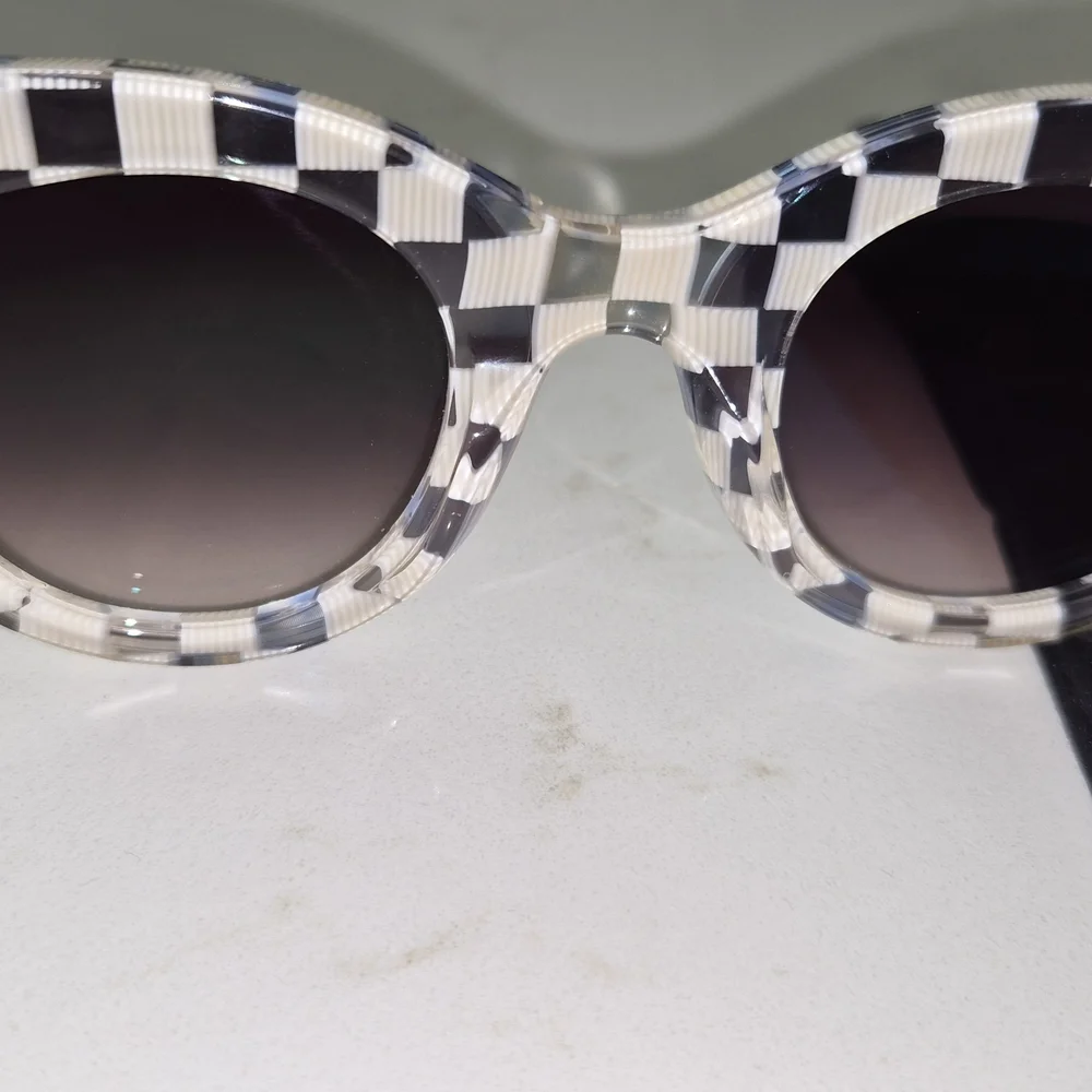 Krewe Laveau Nylon Gingham Women's Sunglasses - Picture 8 of 10